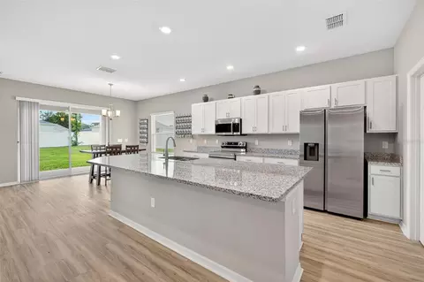 Kitchen - 569 Silver Course Radl, Ocala, FL 34472 photo 1 of 4