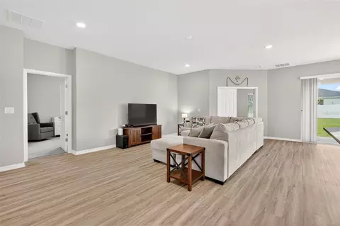 Living - 569 Silver Course Radl, Ocala, FL 34472 photo 1 of 2