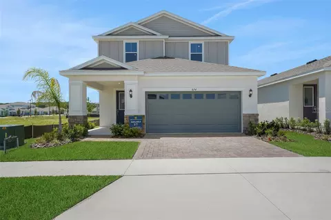 874 Sunshower Dr, Lady Lake, FL 32159