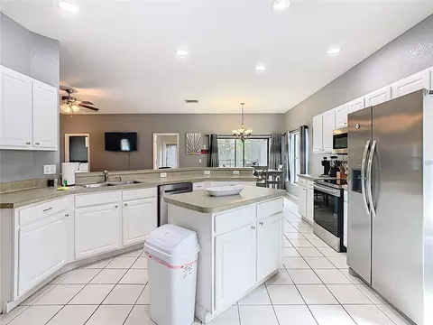 Kitchen - 114 Sandy Point Way, Clermont, FL 34714 photo 8 of 9