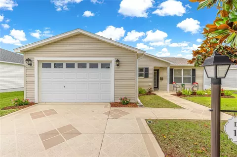 1019 Golden Grove Dr, The Villages, FL 32162
