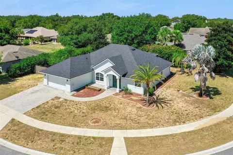 4450 Abaco Dr, Tavares, FL 32778