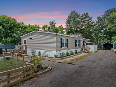 42215 Beech Ave, Deland, FL 32720