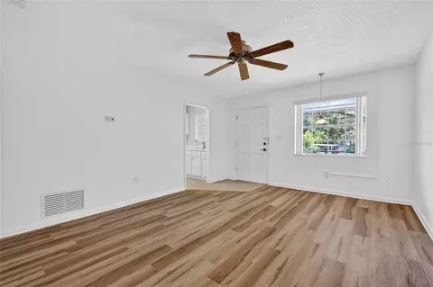 Living - 200 E 10th Ave #8, Mount Dora, FL 32757 photo 2 of 3