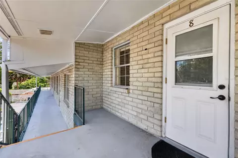 Exterior - 200 E 10th Ave #8, Mount Dora, FL 32757 photo 2 of 4