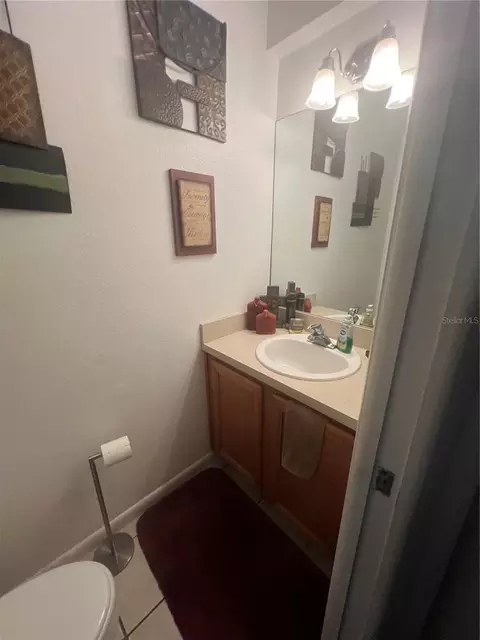 Bath - 1120 S Mary St, Eustis, FL 32726 photo 4 of 4
