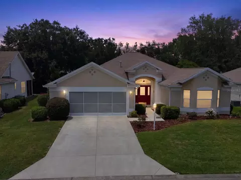 1332 Camero Dr, Lady Lake, FL 32159