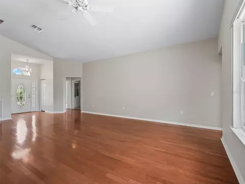 Living - 6318 SW 117th Loop, Ocala, FL 34476 photo 2 of 5