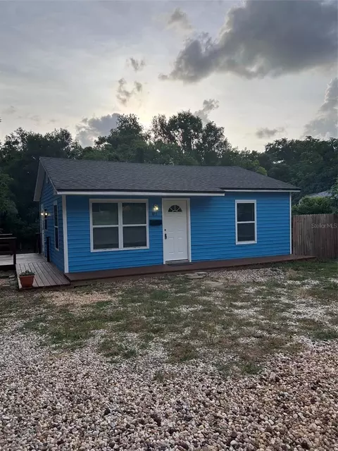 811 Merridale Ave, Leesburg, FL 34748