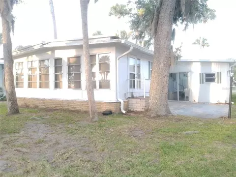 112 Palm Dr #B, Eustis, FL 32726 photo 3