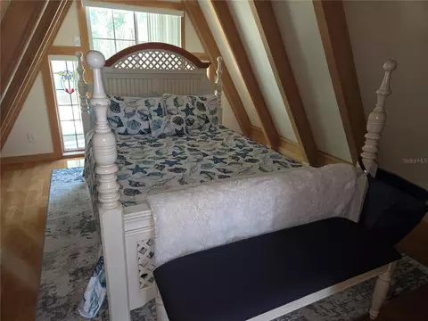 Bedroom - 507 Lakeshore Dr, Eustis, FL 32726 photo 8 of 9