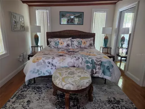 Bedroom - 507 Lakeshore Dr, Eustis, FL 32726 photo 2 of 9