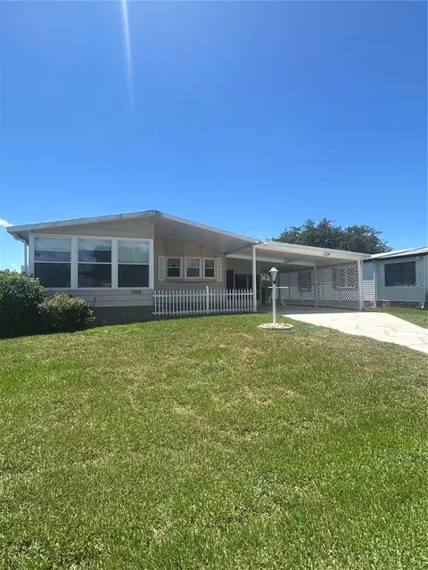 1708 Lilly Ln, Lady Lake, FL 32159