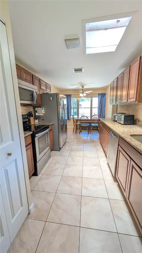 Kitchen - 2469 Broadvue Ave, Eustis, FL 32726 photo 4 of 4