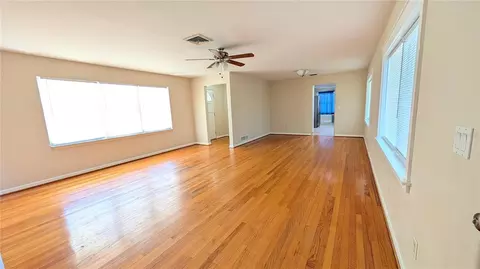 Living - 2469 Broadvue Ave, Eustis, FL 32726 photo 3 of 3