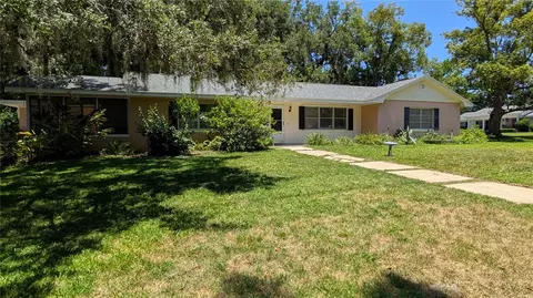 Exterior - 2469 Broadvue Ave, Eustis, FL 32726 photo 4 of 6