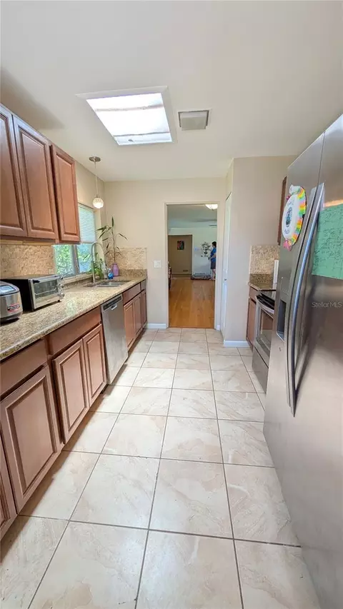 Kitchen - 2469 Broadvue Ave, Eustis, FL 32726 photo 1 of 4