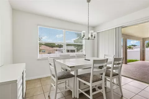 Dining - 5277 SE 91st Pl, Ocala, FL 34480 photo 2 of 3