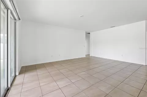 Living - 5277 SE 91st Pl, Ocala, FL 34480 photo 4 of 4