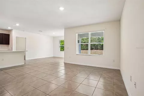 Living - 134 Hickory Course Trl, Ocala, FL 34472 photo 3 of 9