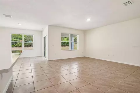 Living - 134 Hickory Course Trl, Ocala, FL 34472 photo 2 of 9