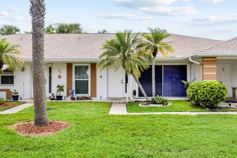 127 Lakes End Dr #C, Fort Pierce, FL 34982