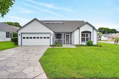 1101 Monterey Ln, Lady Lake, FL 32159