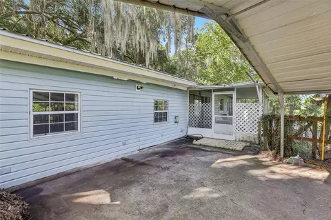 2315 Edgewater Ave, Leesburg, FL 34748