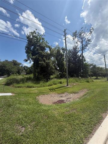 14435 Oak St, Groveland, FL 34736