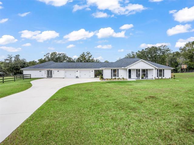 6570 SE 175th Ct, Morriston, FL 32668