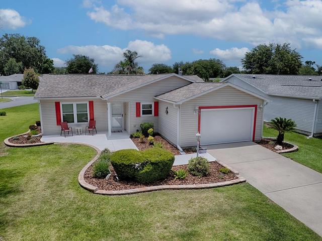 1070 Berkshire Pl, The Villages, FL 32162