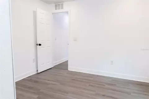 Bedroom - 900 Kentucky Blvd, Eustis, FL 32726 photo 4 of 5