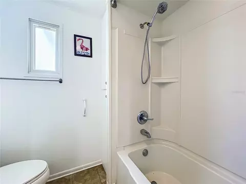 Bath - 1925 Brookside Dr, Mount Dora, FL 32757 photo 5 of 5