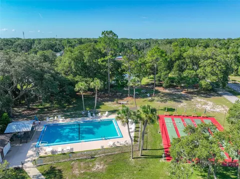 View/Area - 1925 Brookside Dr, Mount Dora, FL 32757 photo 2 of 8
