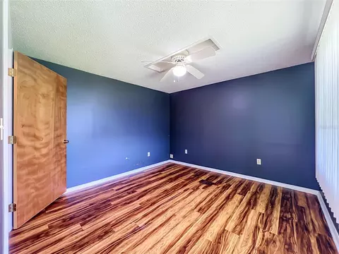 Bedroom - 1925 Brookside Dr, Mount Dora, FL 32757 photo 4 of 7