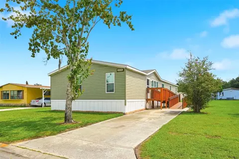 209 Ellsworth Dr, Kissimmee, FL 34758