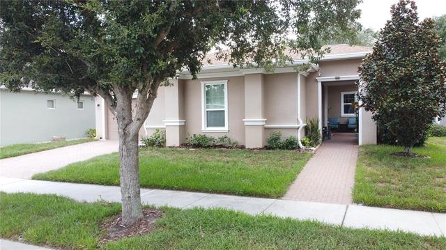 273 Silver Maple Rd, Groveland, FL 34736