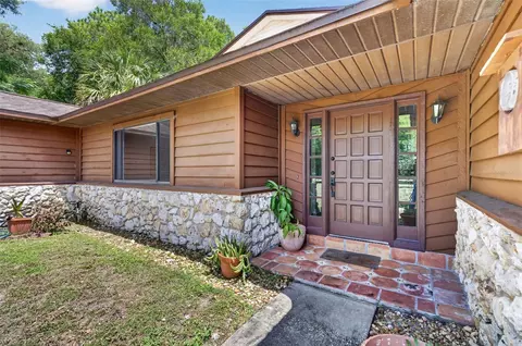 551 Rylane St, De Leon Springs, FL 32130
