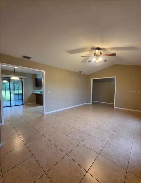 Living - 125 Oak Cir, Ocala, FL 34472 photo 3 of 3