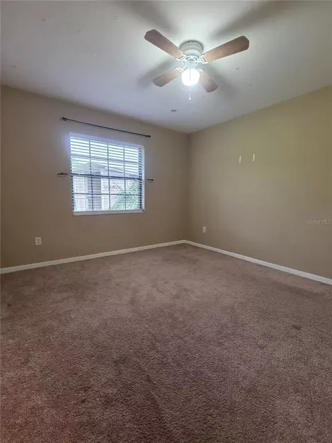Bedroom - 125 Oak Cir, Ocala, FL 34472 photo 3 of 6