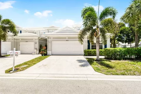 4952 Southard St, Greenacres, FL 33463