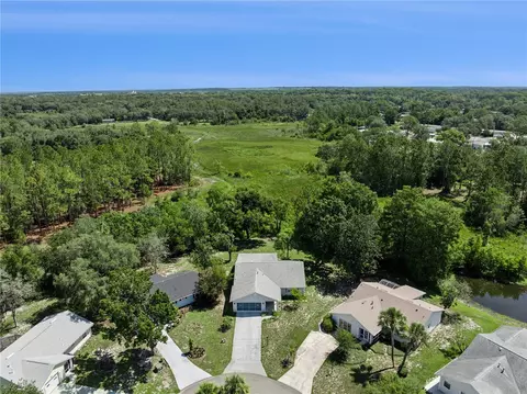 32 Gordon Ct, Leesburg, FL 34788