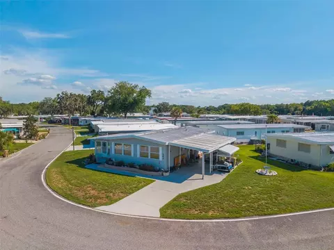 141 Azalea Trl, Leesburg, FL 34748