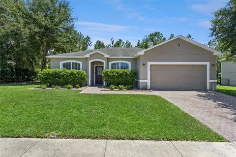 5546 Windsong Oak Dr, Leesburg, FL 34748