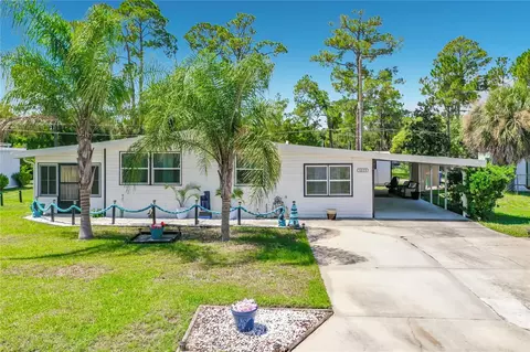 1025 Capella Dr #1, Tavares, FL 32778