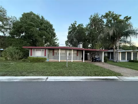 103 N Timber Trl, Wildwood, FL 34785