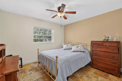 Bedroom - 22740 County Road 44a, Eustis, FL 32736 photo 3 of 3