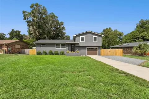 33241 Fairway Rd, Leesburg, FL 34788