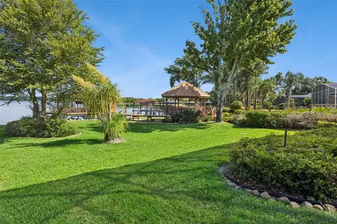 Exterior - 1901 Edgewater Dr, Mount Dora, FL 32757 photo 10 of 11