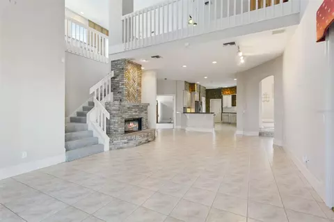 Living - 1901 Edgewater Dr, Mount Dora, FL 32757 photo 5 of 8
